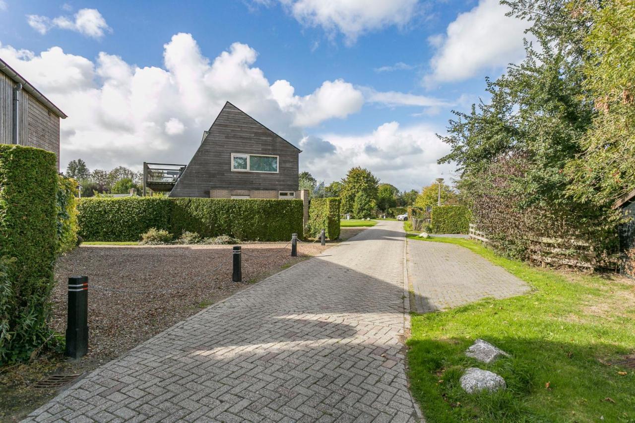 Vila Quo Vadis Grou Exteriér fotografie