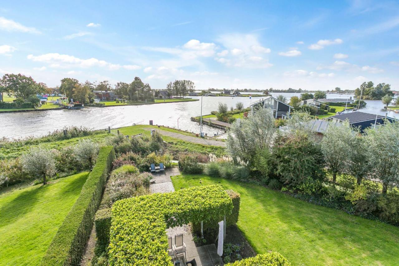 Vila Quo Vadis Grou Exteriér fotografie
